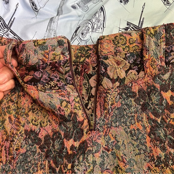 Urban Outfitters Jacquard Multicolor Floral Mini Skirt - Picture 6 of 10